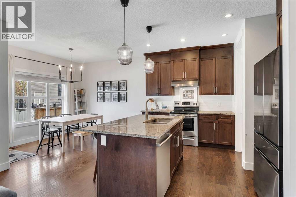 30 Baywater Lane SW, Airdrie, Alberta  T4B 3V5 - Photo 9 - A2306707