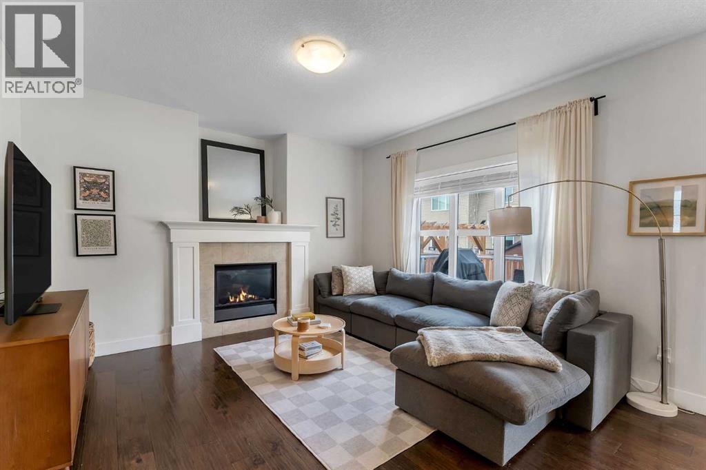 30 Baywater Lane SW, Airdrie, Alberta  T4B 3V5 - Photo 5 - A2306707