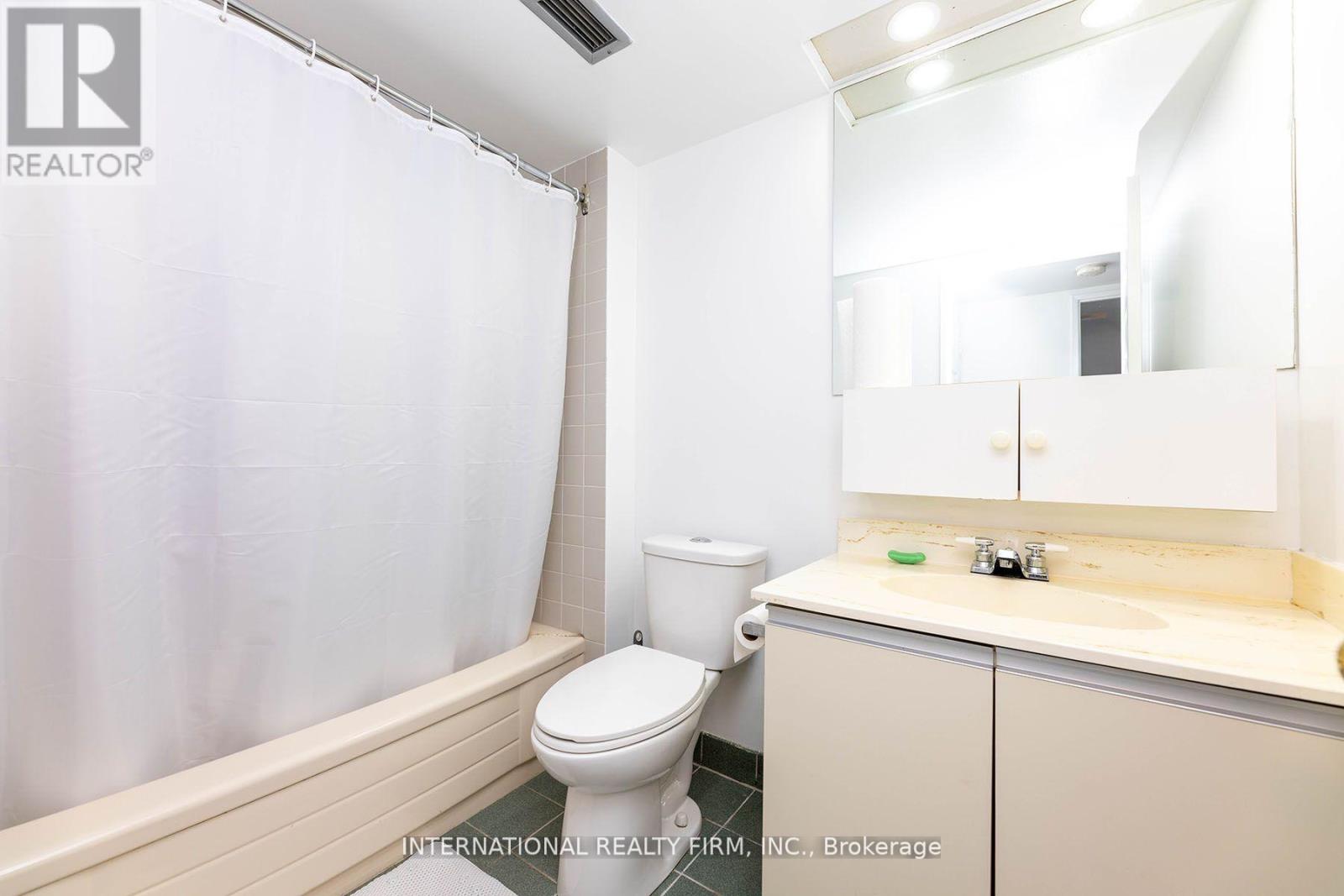 215 - 705 King Str. 215 Street W, Toronto, Ontario  M5V 2W8 - Photo 13 - C13126256