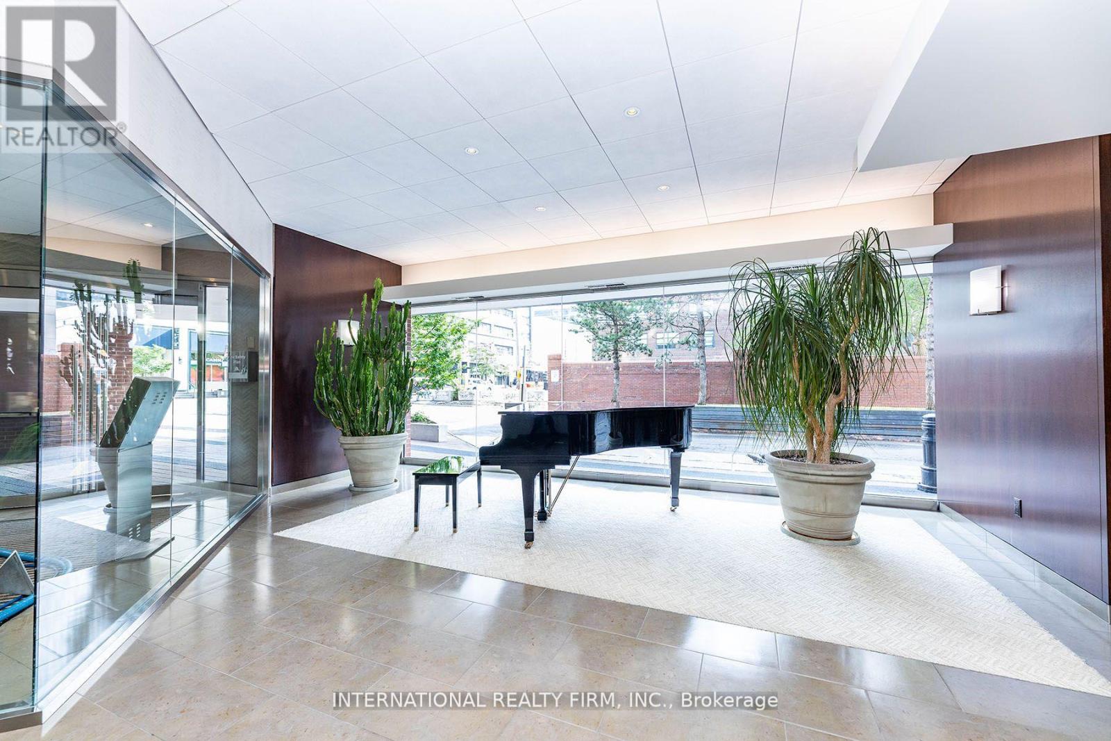 215 - 705 King Str. 215 Street W, Toronto, Ontario  M5V 2W8 - Photo 4 - C13126256