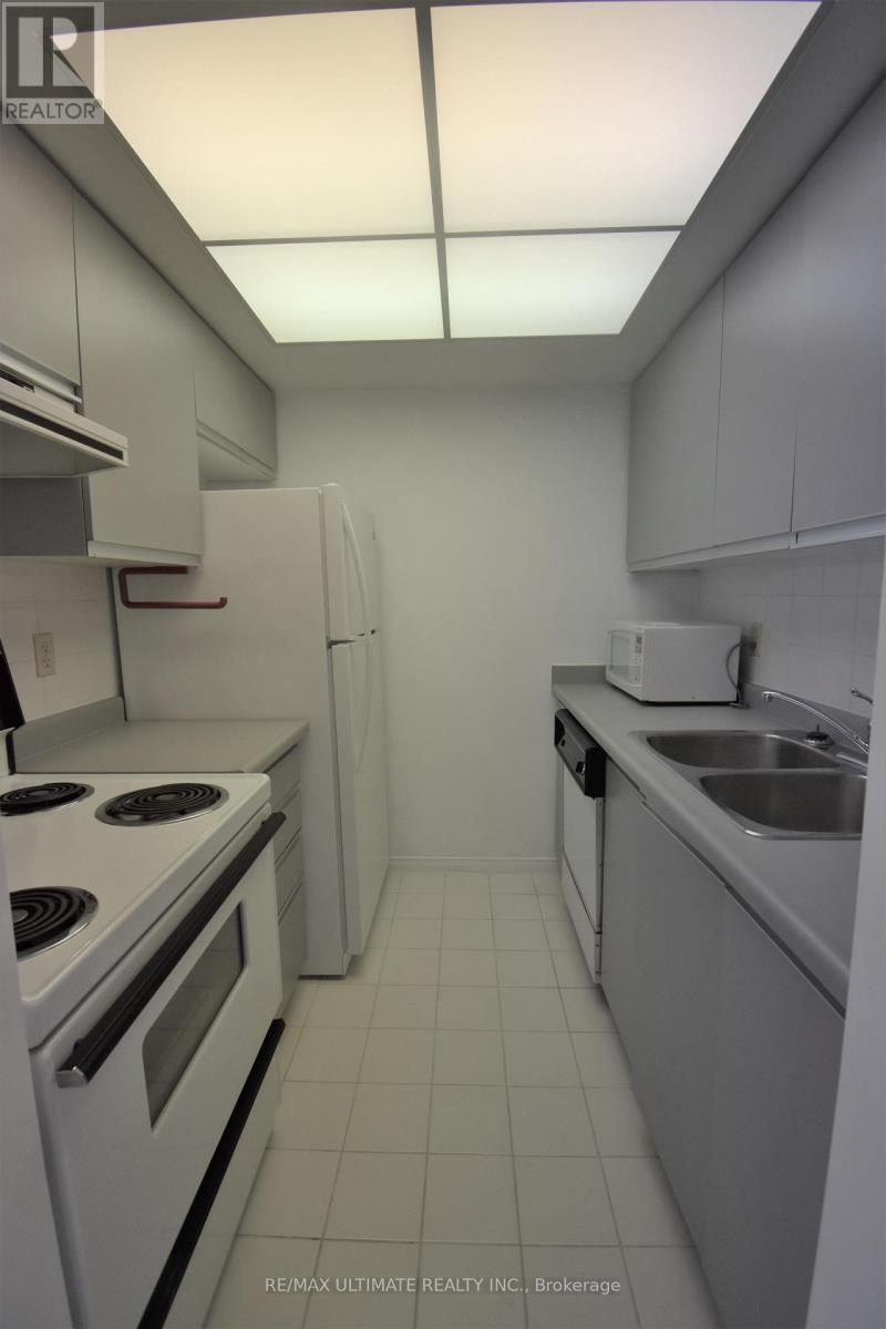 1503 - 99 Harbour Square, Toronto, Ontario  M5J 2H2 - Photo 11 - C13126262