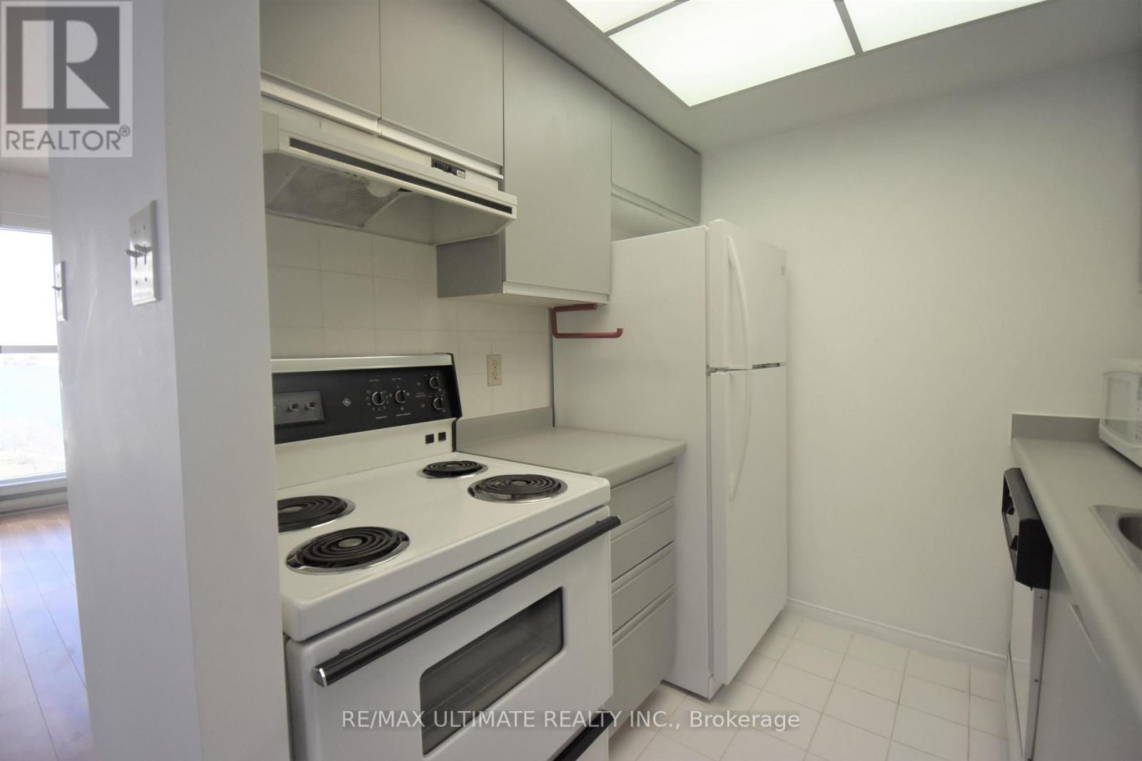 1503 - 99 Harbour Square, Toronto, Ontario  M5J 2H2 - Photo 13 - C13126262