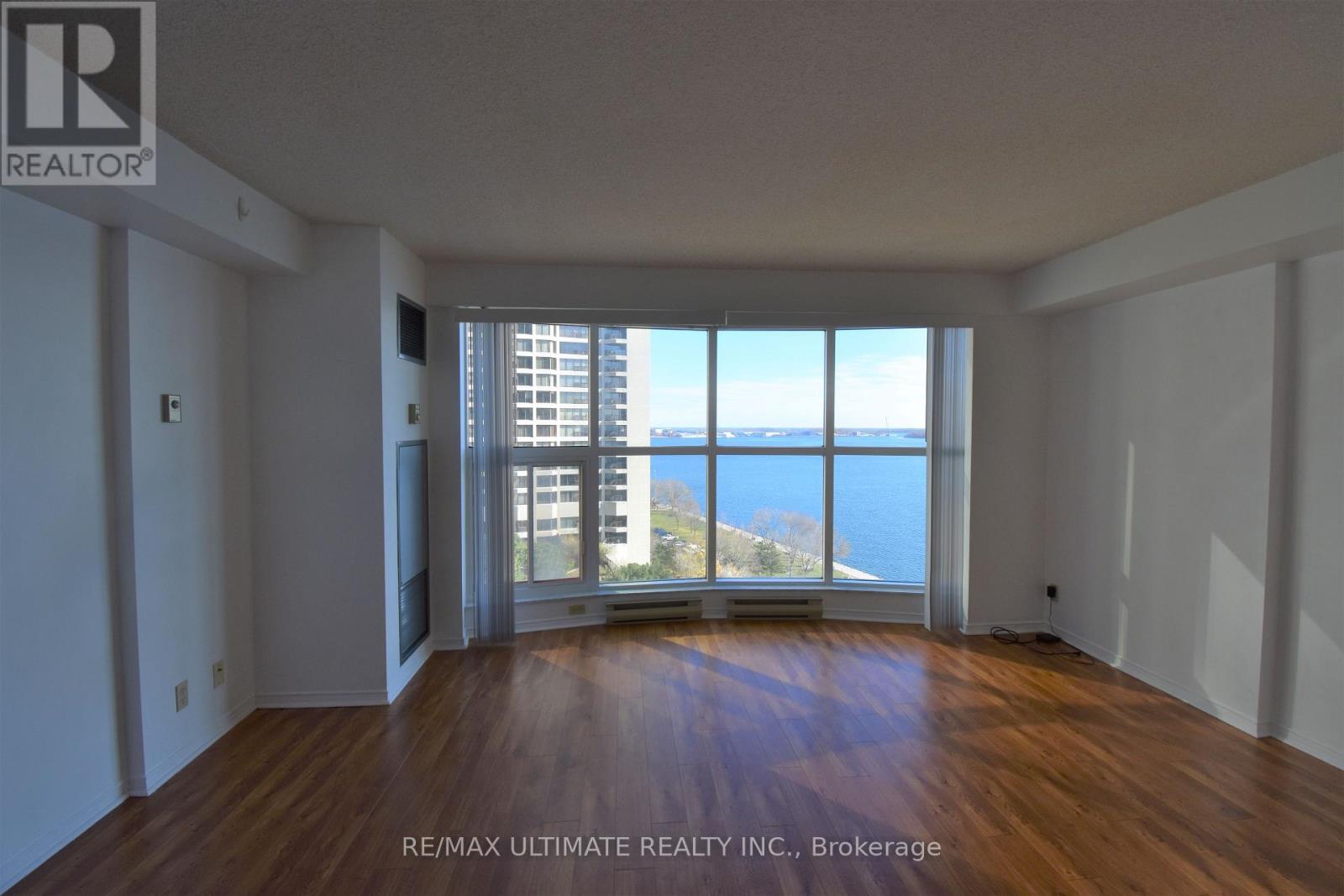 1503 - 99 Harbour Square, Toronto, Ontario  M5J 2H2 - Photo 15 - C13126262