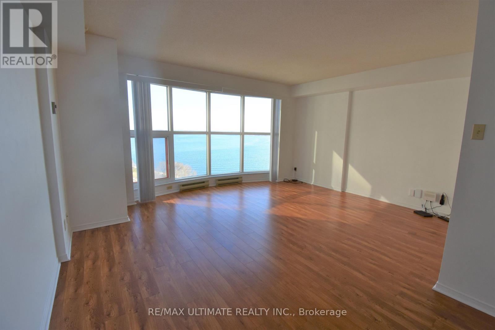 1503 - 99 Harbour Square, Toronto, Ontario  M5J 2H2 - Photo 4 - C13126262