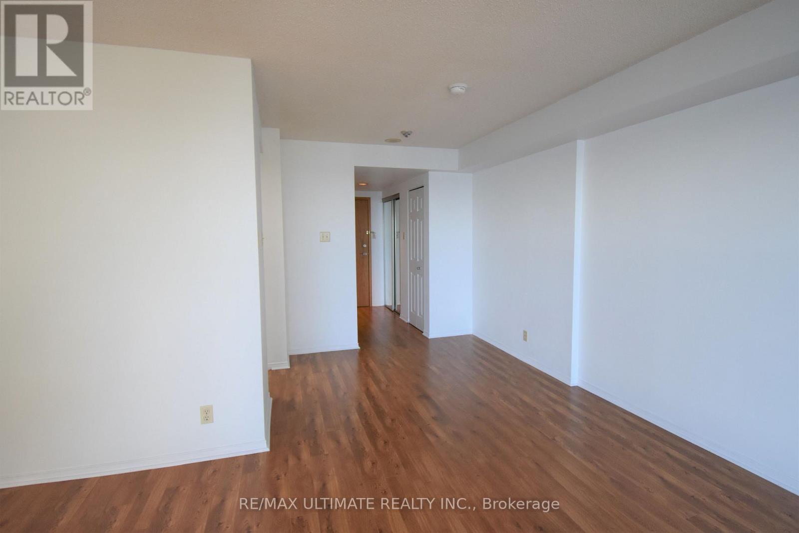 1503 - 99 Harbour Square, Toronto, Ontario  M5J 2H2 - Photo 8 - C13126262