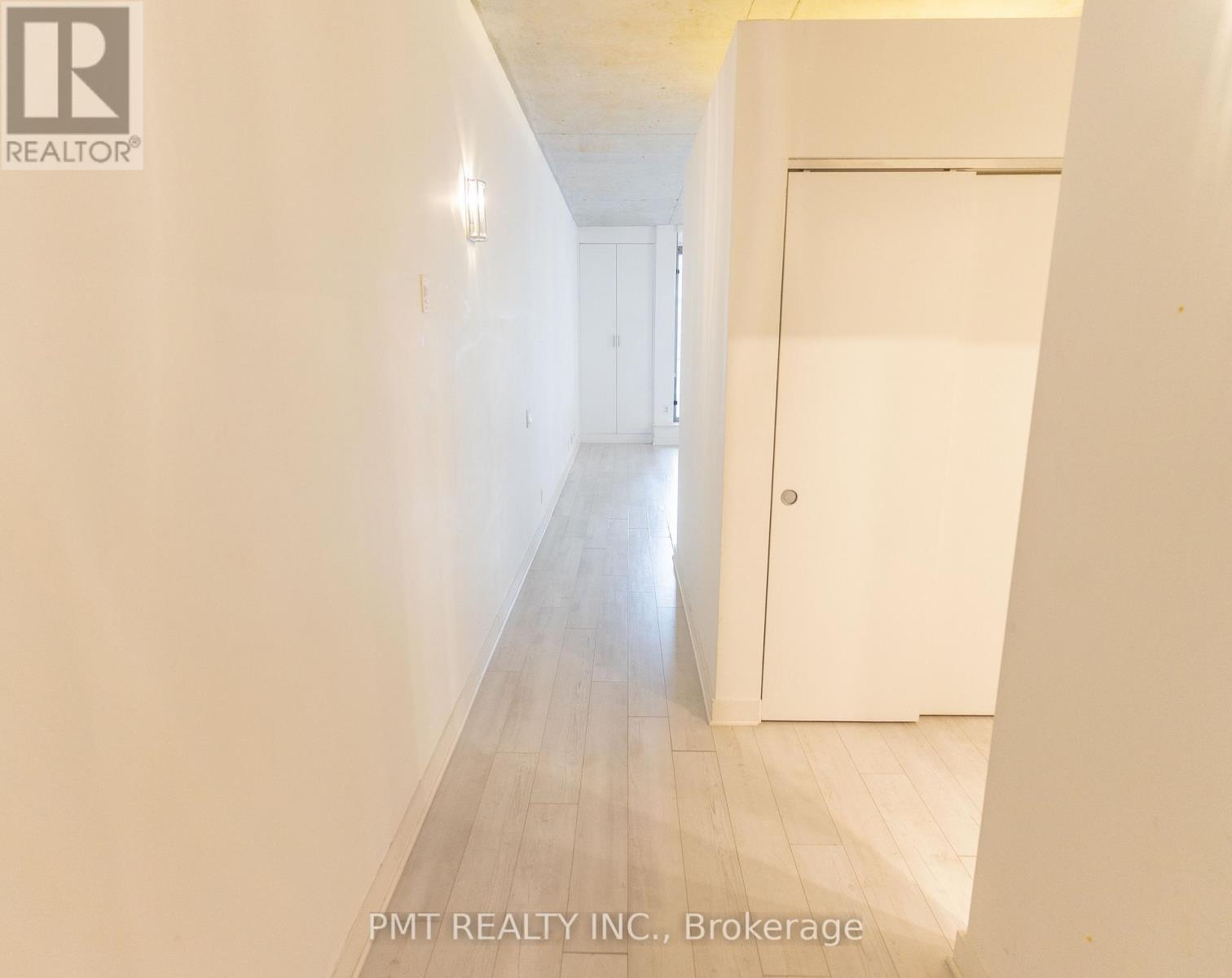401 - 36 Charlotte Street, Toronto, Ontario  M5V 3P7 - Photo 2 - C13126354