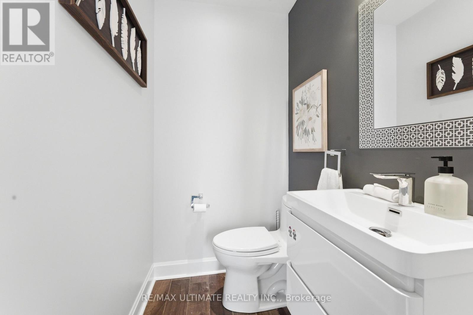 254 Airdrie Road, Toronto, Ontario  M4G 1N1 - Photo 18 - C13126364