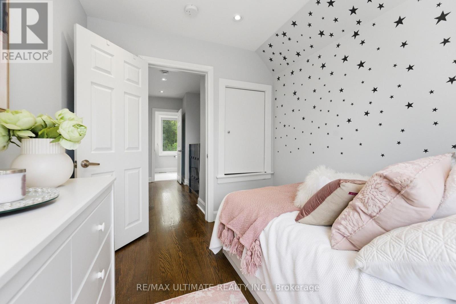 254 Airdrie Road, Toronto, Ontario  M4G 1N1 - Photo 24 - C13126364