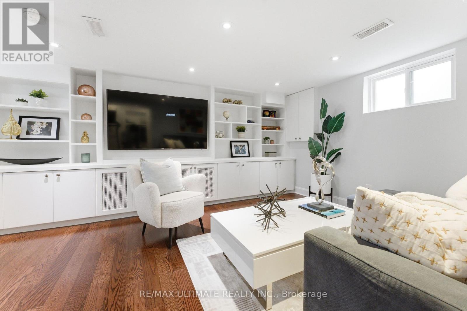 254 Airdrie Road, Toronto, Ontario  M4G 1N1 - Photo 28 - C13126364