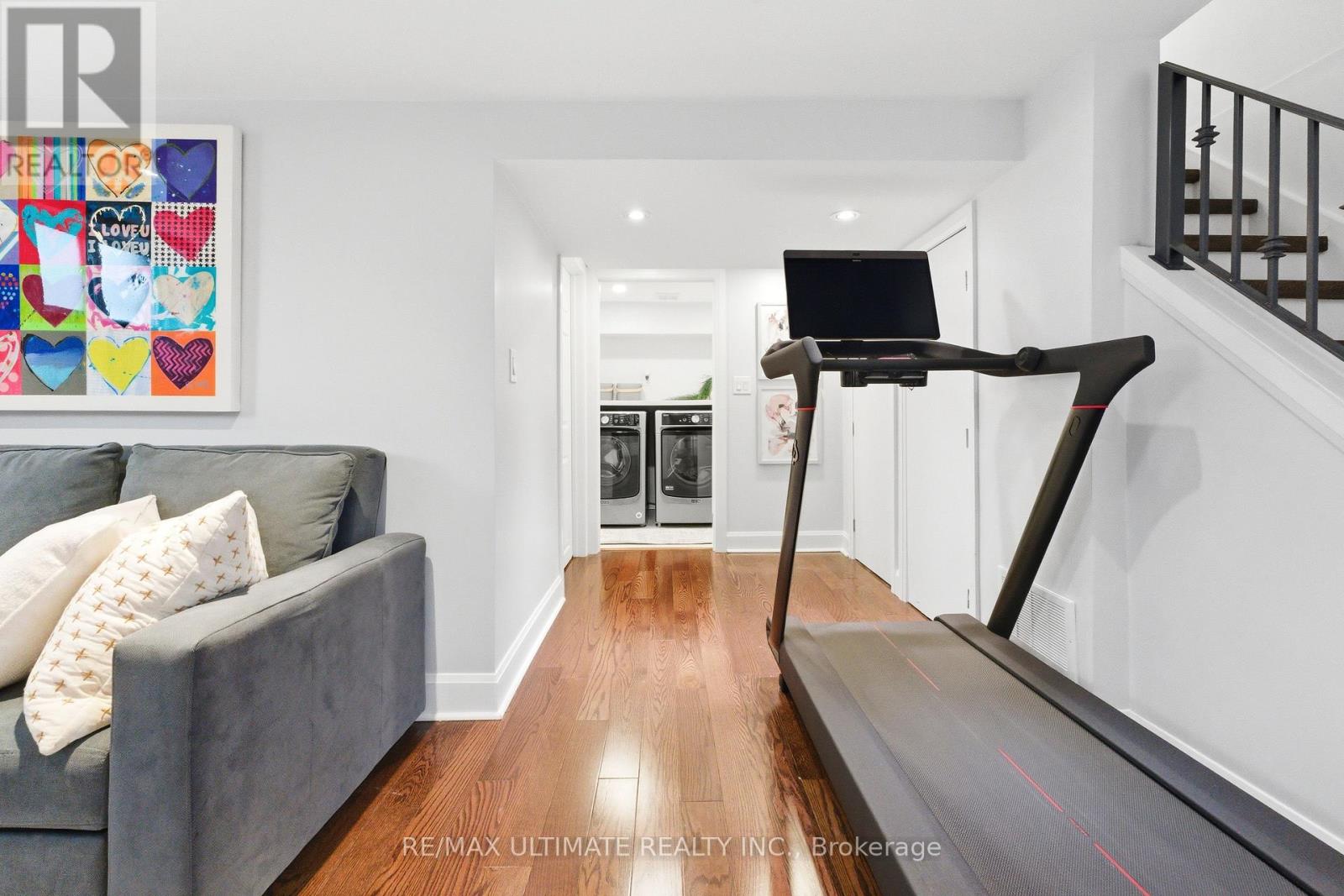 254 Airdrie Road, Toronto, Ontario  M4G 1N1 - Photo 32 - C13126364