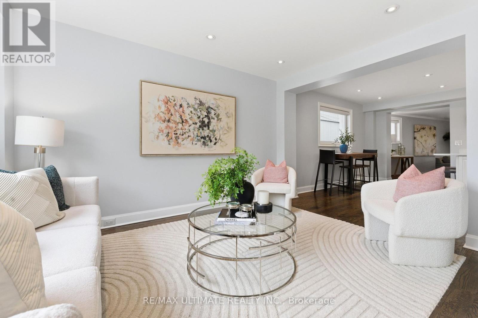 254 Airdrie Road, Toronto, Ontario  M4G 1N1 - Photo 4 - C13126364