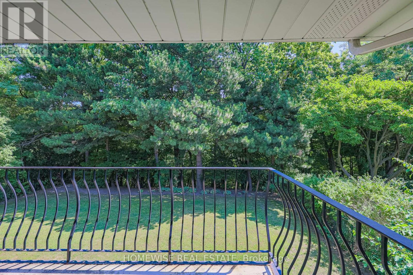 21 Bayhampton Court, Toronto, Ontario  M3H 5L5 - Photo 34 - C13126376