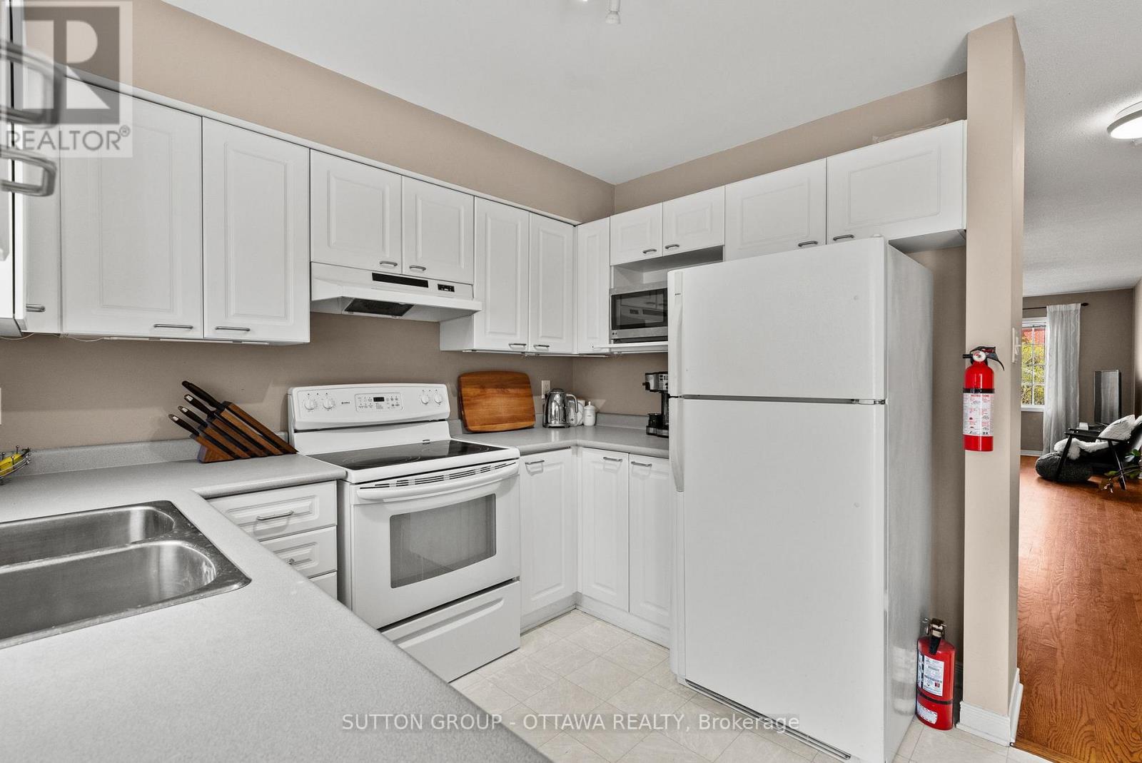 96 Manhattan Crescent, Ottawa, Ontario  K2C 4B7 - Photo 16 - X13126378