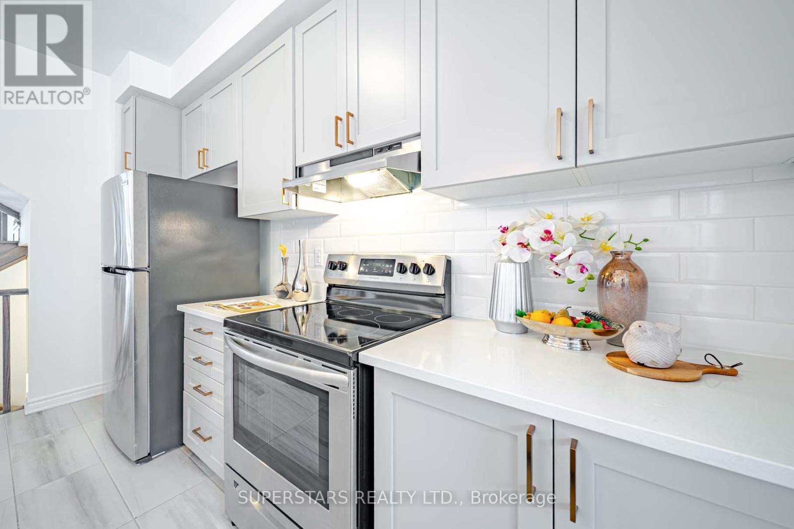3342 Thunderbird Promenade, Pickering, Ontario  L1X 0N1 - Photo 11 - E13126264