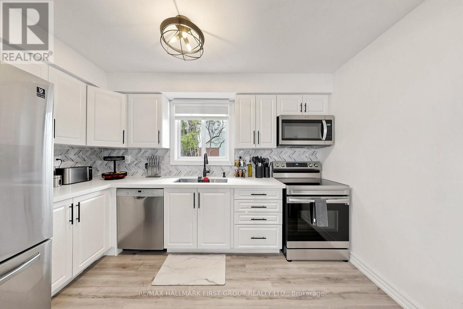 70 - 1100 Oxford Street, Oshawa, Ontario L1J 6G4 - Photo 16 - E13126294