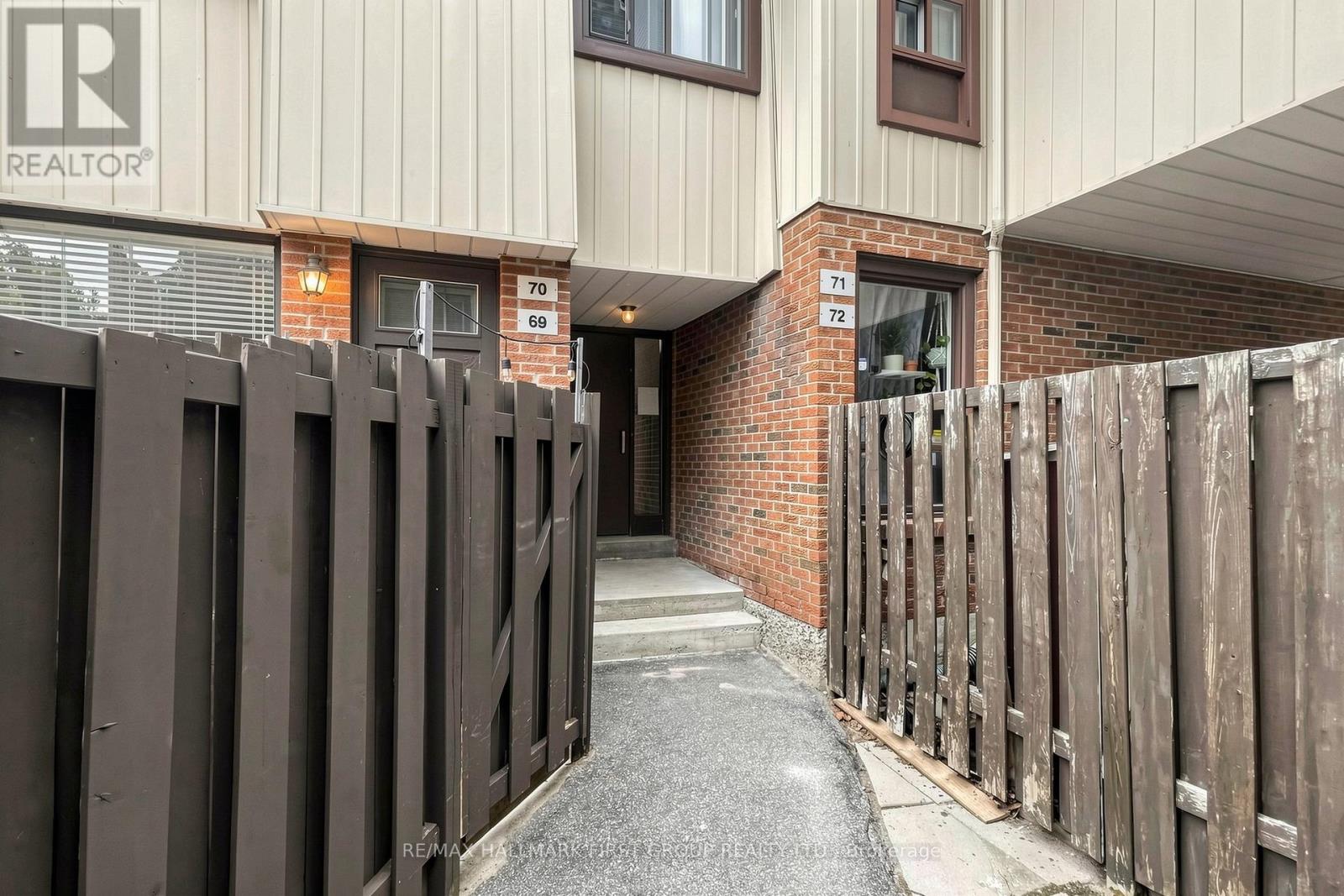 70 - 1100 Oxford Street, Oshawa, Ontario L1J 6G4 - Photo 3 - E13126294