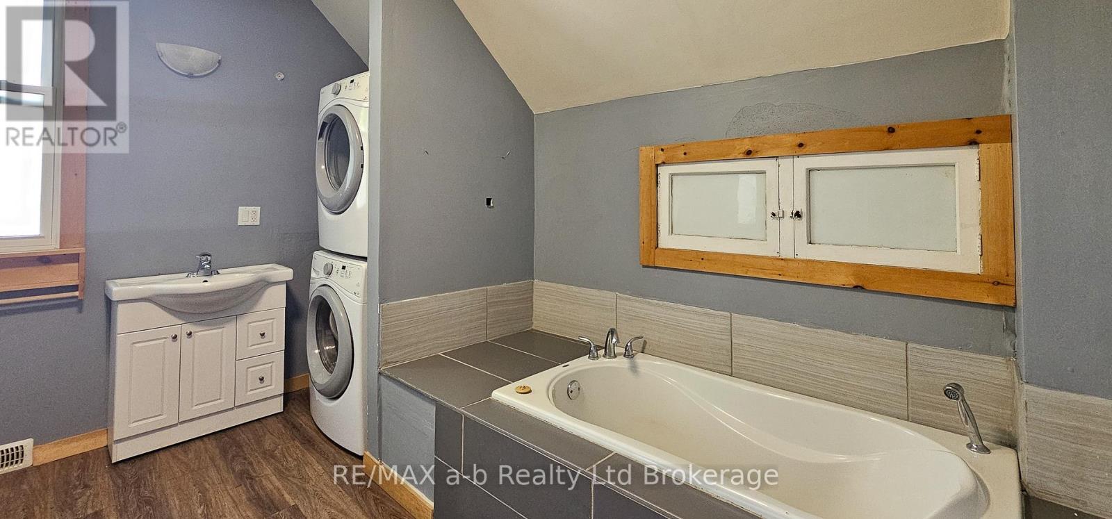 311 Talbot Street W, Aylmer, Ontario  N5H 1K3 - Photo 15 - X13126290