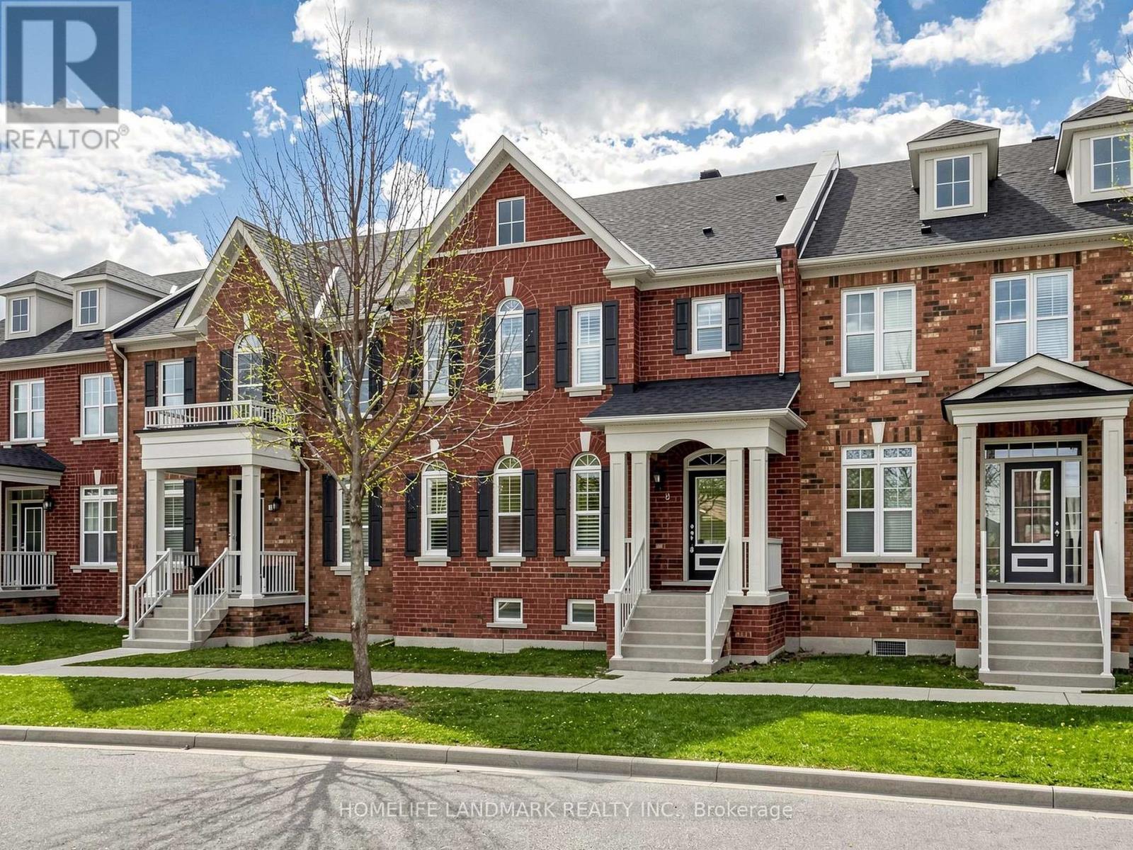 8 IVORY SILK DRIVE, Markham, Ontario