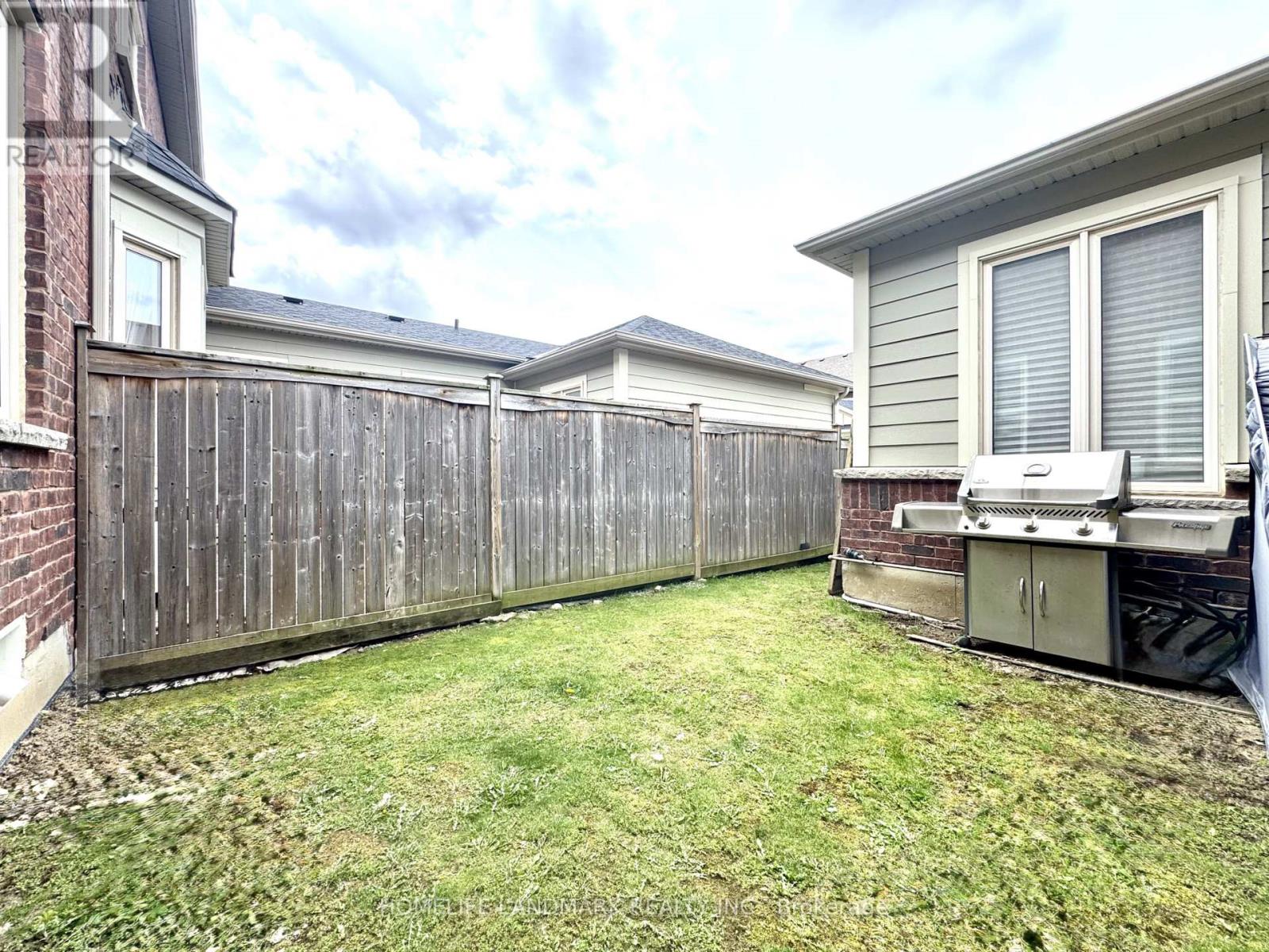 8 Ivory Silk Drive, Markham, Ontario  L6C 0G8 - Photo 37 - N13126298