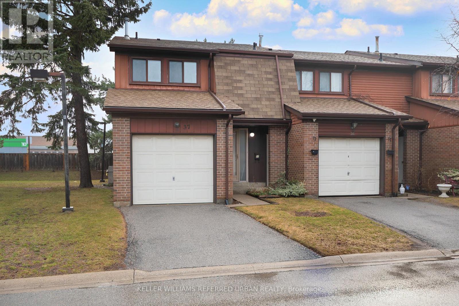 37 - 11 PLAISANCE ROAD, Richmond Hill, Ontario