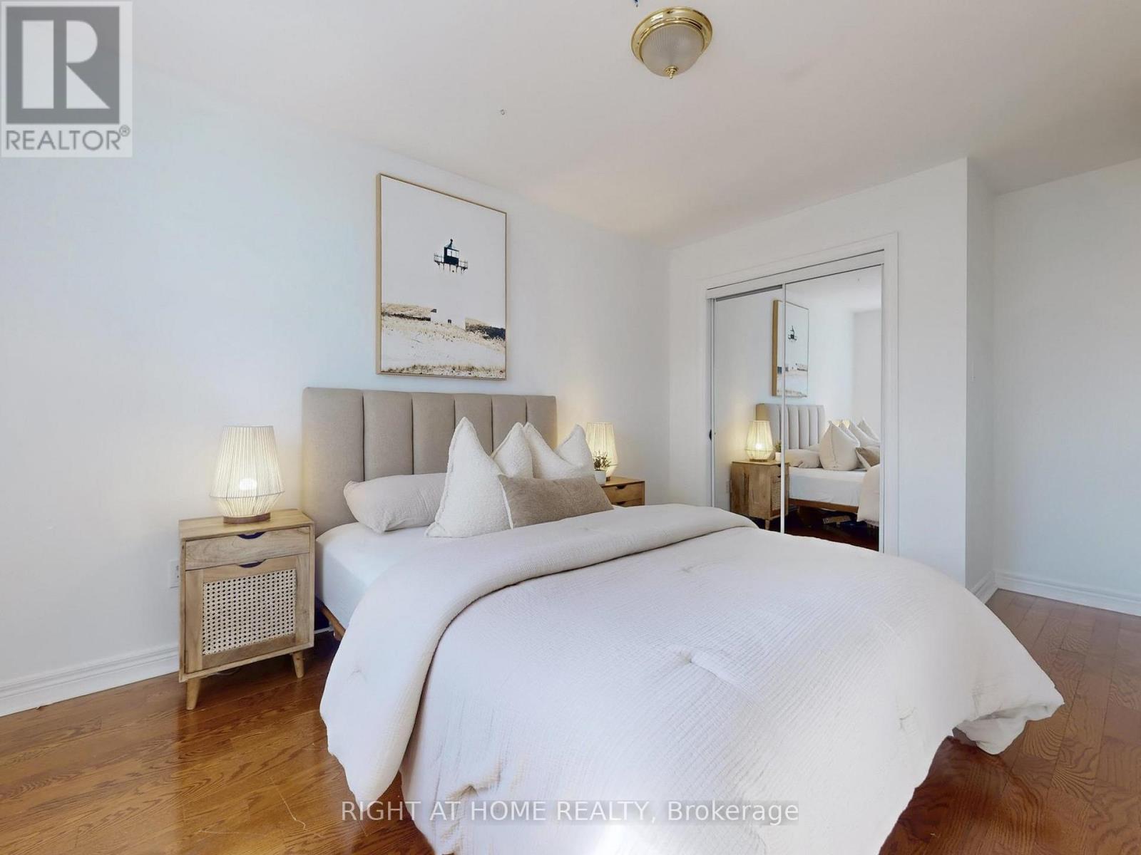1021 Craven Road, Toronto, Ontario  M4J 4V7 - Photo 25 - E13025460