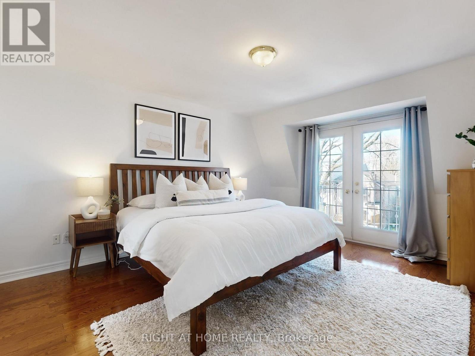 1021 Craven Road, Toronto, Ontario  M4J 4V7 - Photo 34 - E13025460