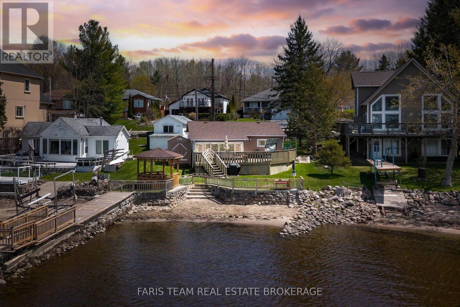 148 HOYT AVENUE, Tay, Ontario