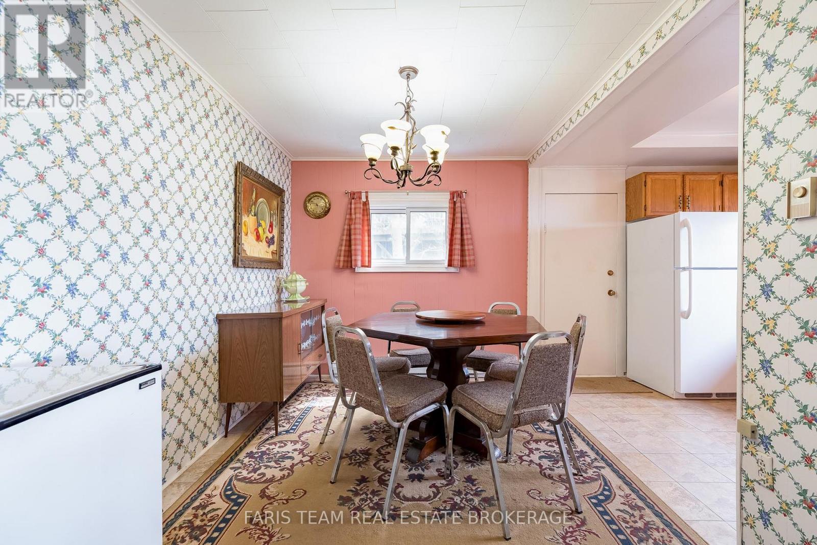 148 Hoyt Avenue, Tay (Victoria Harbour), Ontario  L0K 2A0 - Photo 13 - S13126260