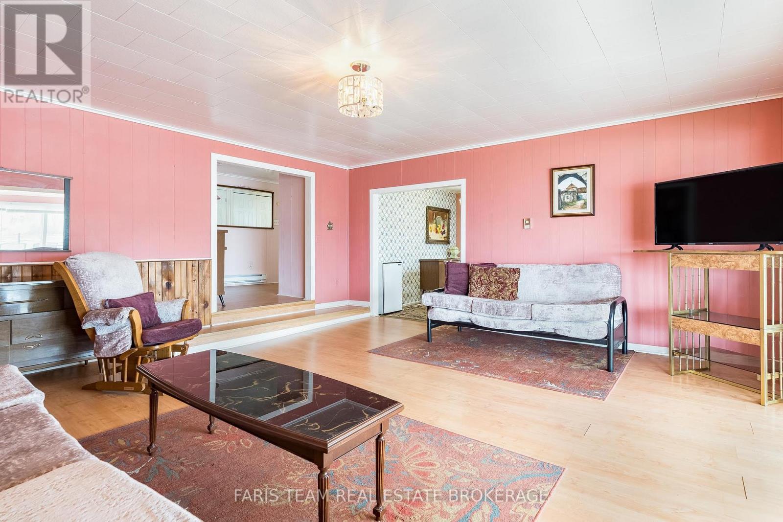 148 Hoyt Avenue, Tay (Victoria Harbour), Ontario  L0K 2A0 - Photo 16 - S13126260