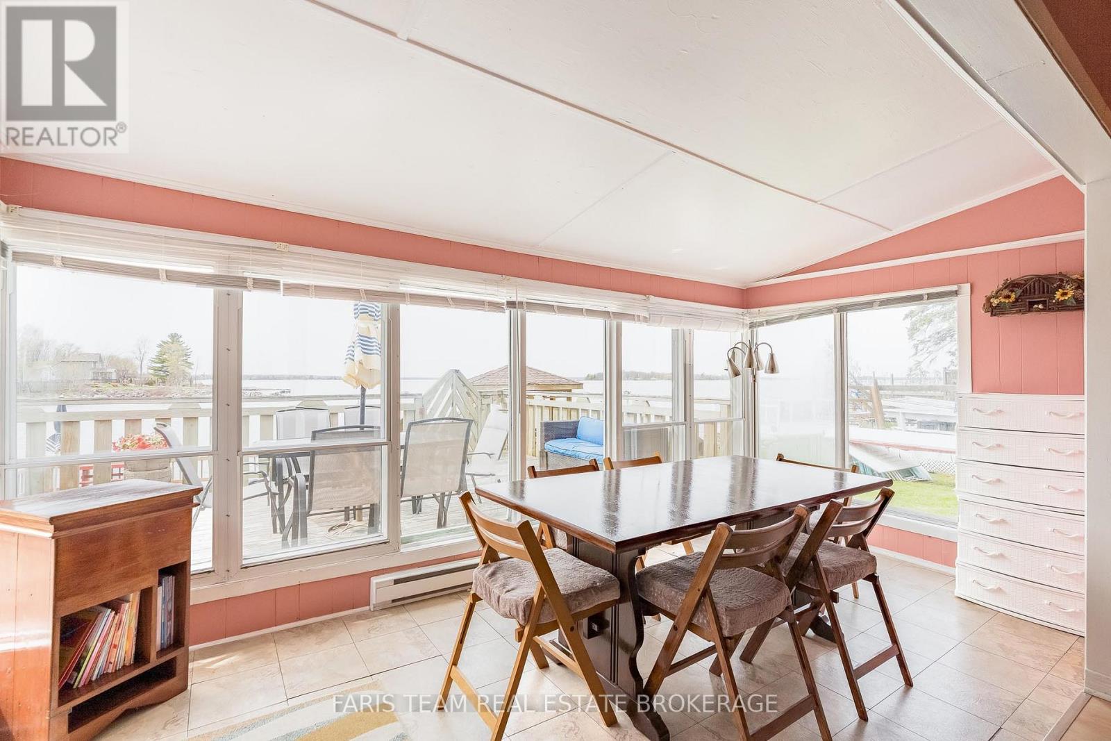 148 Hoyt Avenue, Tay (Victoria Harbour), Ontario  L0K 2A0 - Photo 18 - S13126260