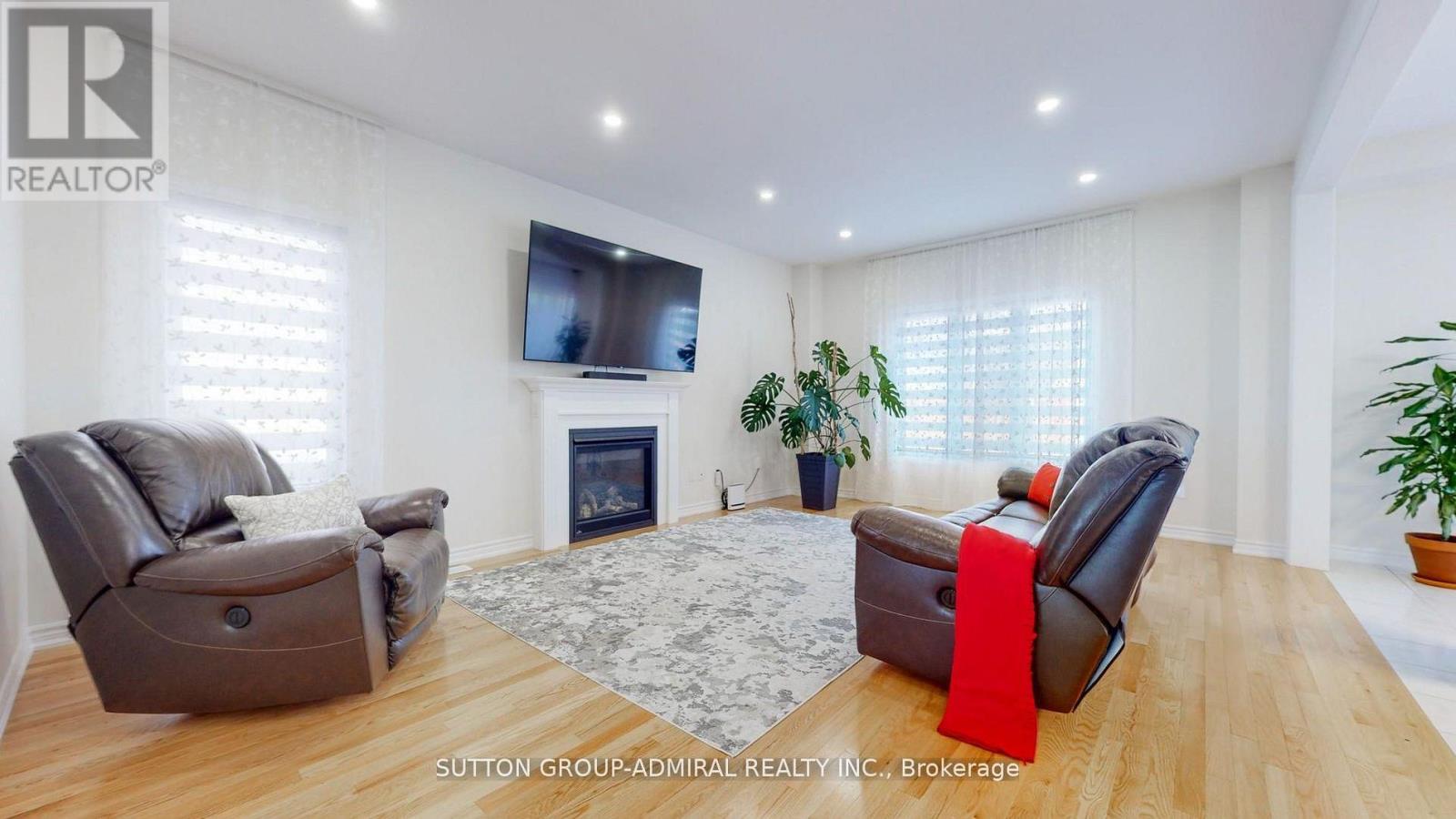 3 Cypress Point Street, Barrie, Ontario  L4N 5S4 - Photo 3 - S13006016