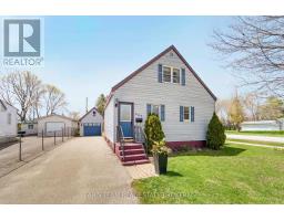 407 BAYVIEW PARKWAY, Orillia, Ontario