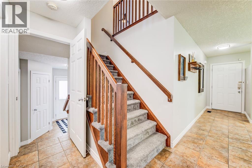 187 Brookmead Street, Elmira, Ontario  N3B 0A2 - Photo 5 - 40829954