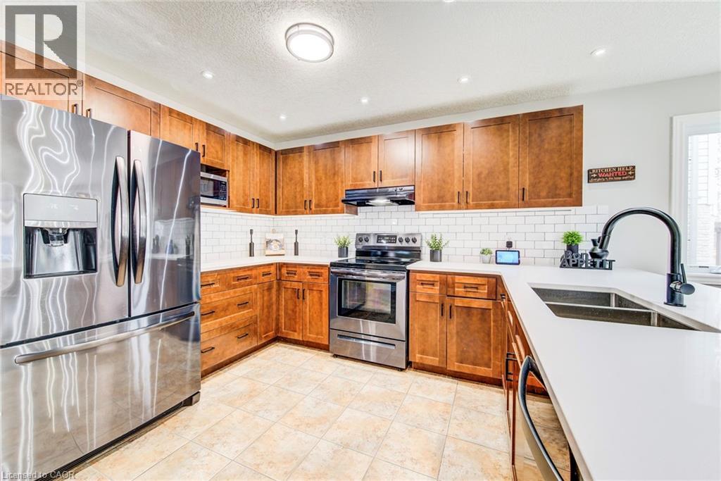 187 Brookmead Street, Elmira, Ontario  N3B 0A2 - Photo 7 - 40829954