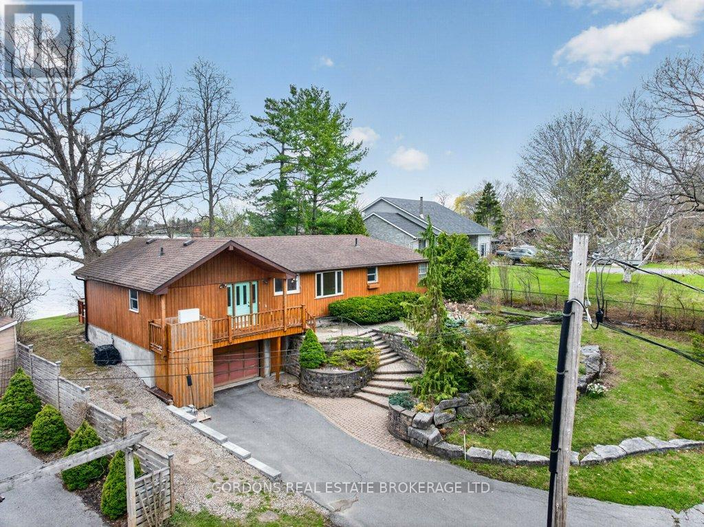 1717 BAY ROAD, Kingston, Ontario