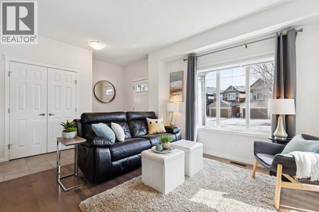 8 Walgrove Green SE, Calgary, Alberta  T2X 2H8 - Photo 6 - A2305547