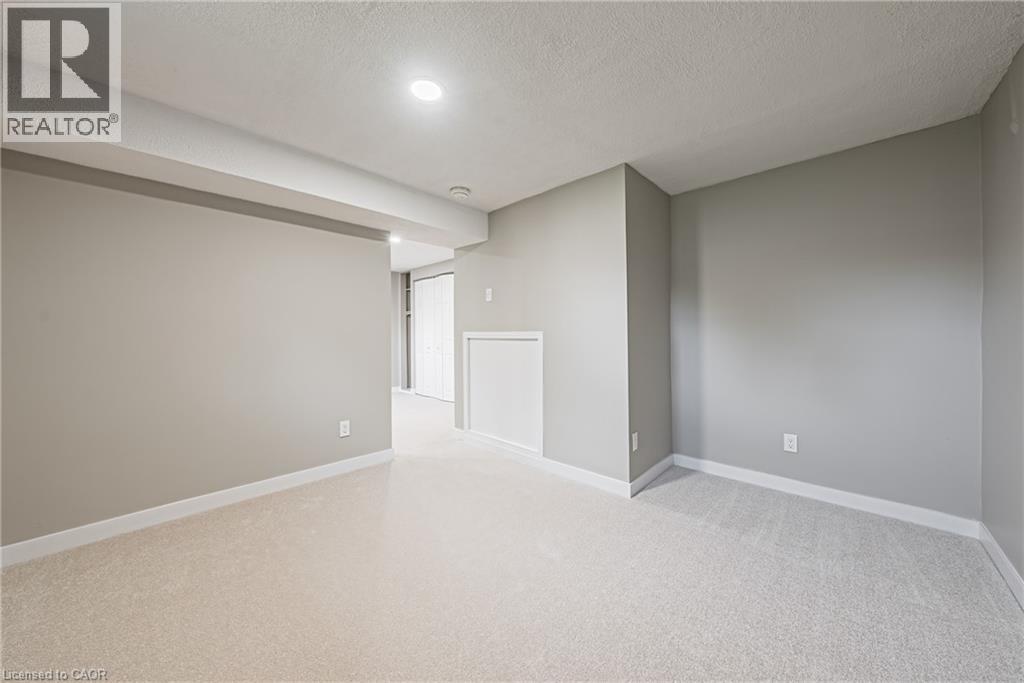 104 Gardiner Drive, Hamilton, Ontario  L9C 5W8 - Photo 31 - 40830180