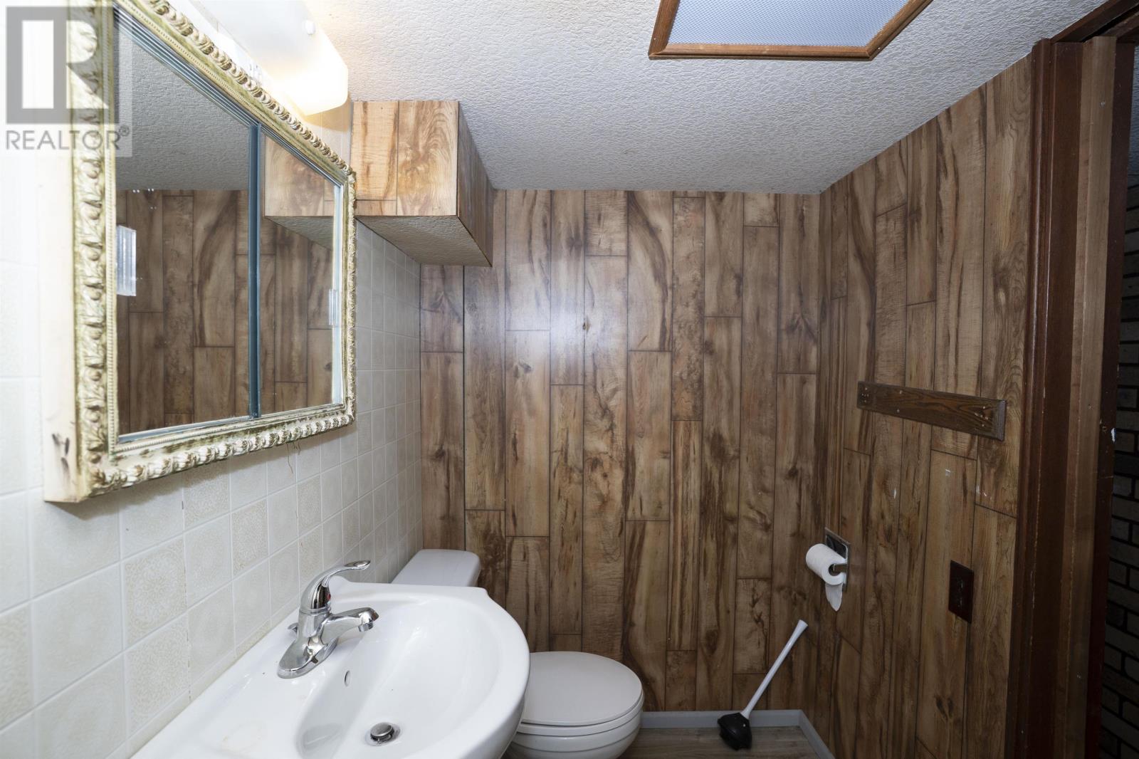 447 Vickers St N, Thunder Bay, Ontario  P7C 4B4 - Photo 24 - TB2600952