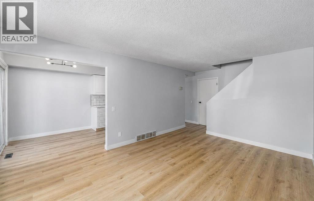 1, 5315 53 Avenue NW, Calgary, Alberta  T3A 2E7 - Photo 12 - A2307612