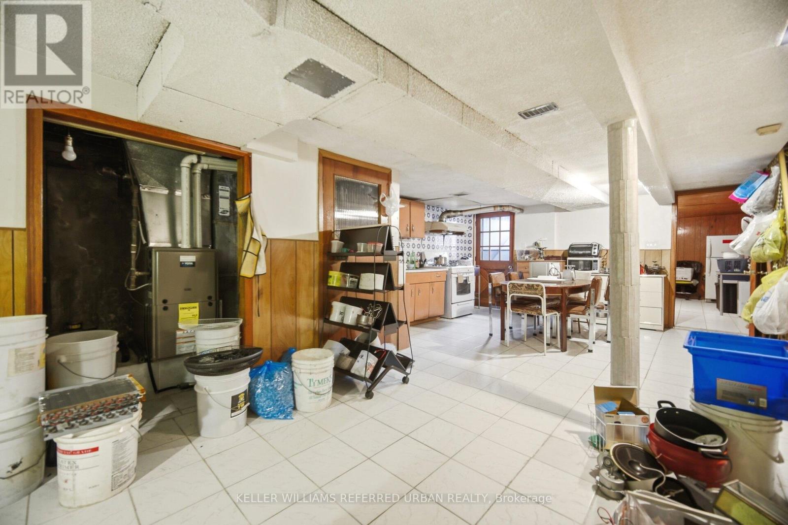 174 Lansdowne Avenue, Toronto, Ontario  M6K 2V9 - Photo 34 - W13126258