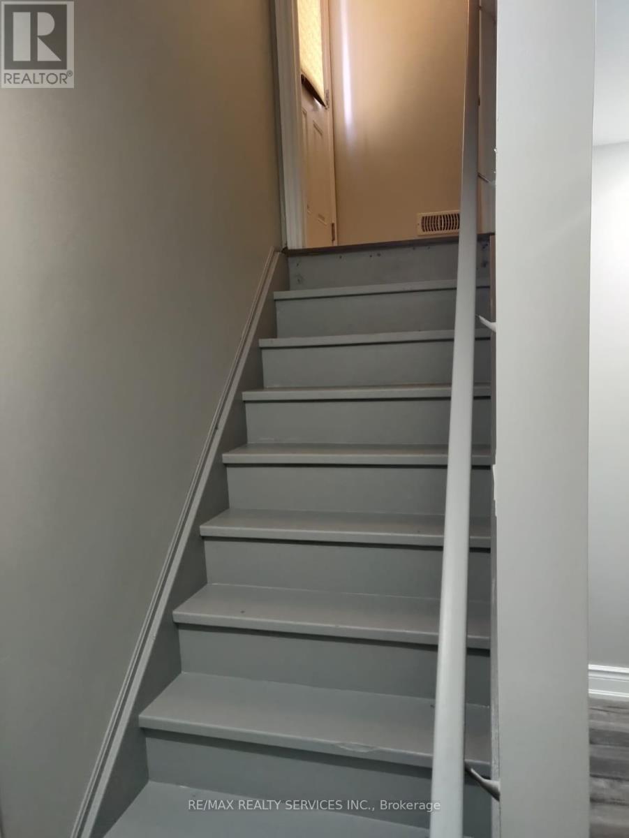 Basement - 4 Lackington Street, Brampton, Ontario  L6X 0R8 - Photo 2 - W13126288