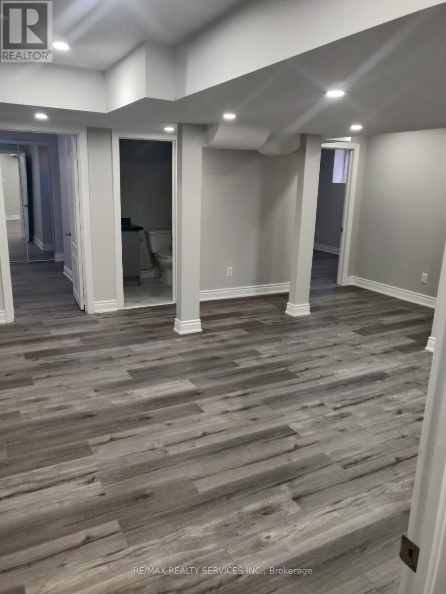 Basement - 4 Lackington Street, Brampton, Ontario  L6X 0R8 - Photo 7 - W13126288