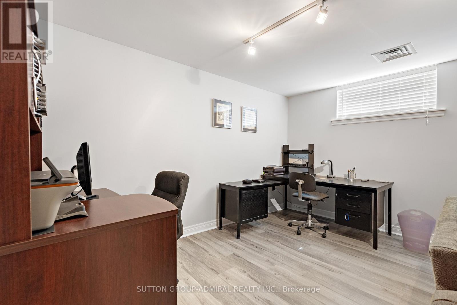230 Derrydown Drive, Toronto, Ontario  M3J 1S1 - Photo 31 - W13126360