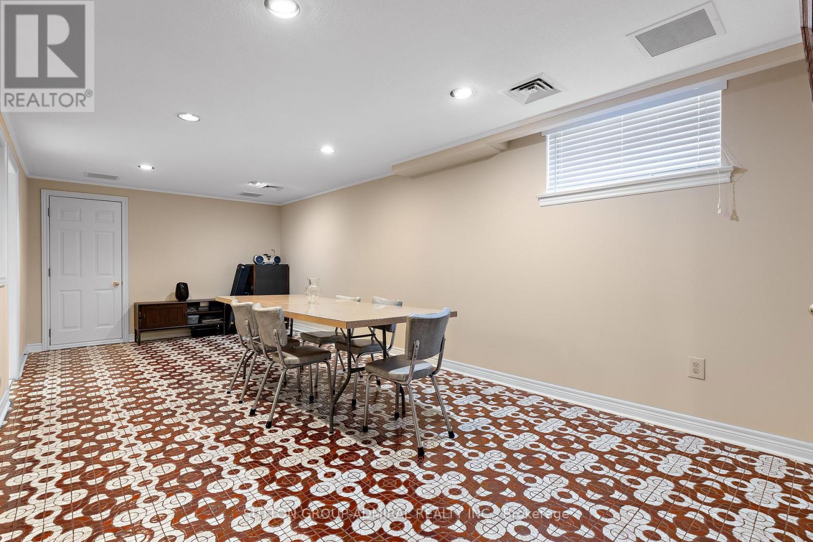 230 Derrydown Drive, Toronto, Ontario  M3J 1S1 - Photo 32 - W13126360