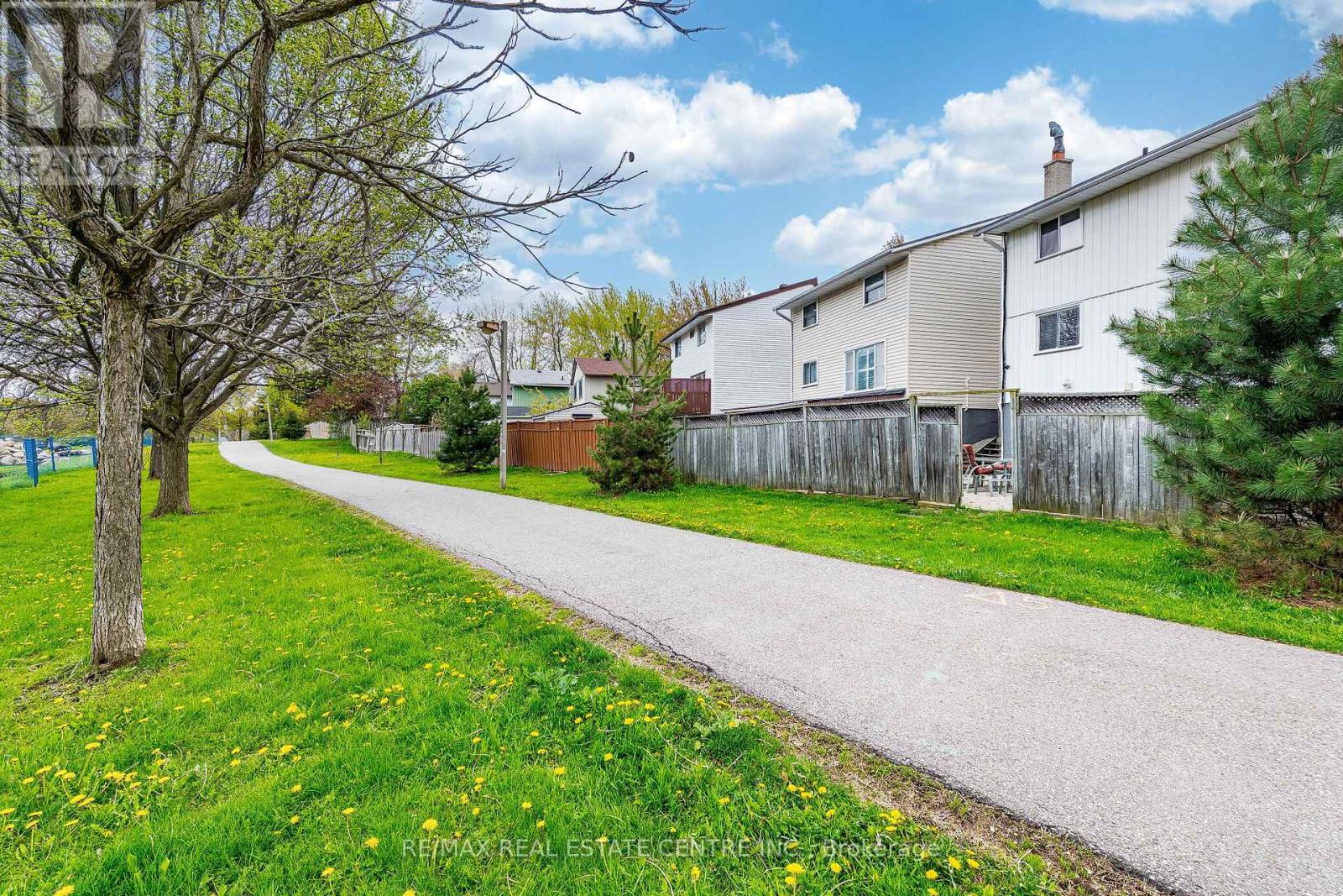12 Homer Square, Brampton, Ontario  L6S 1X9 - Photo 36 - W13126372