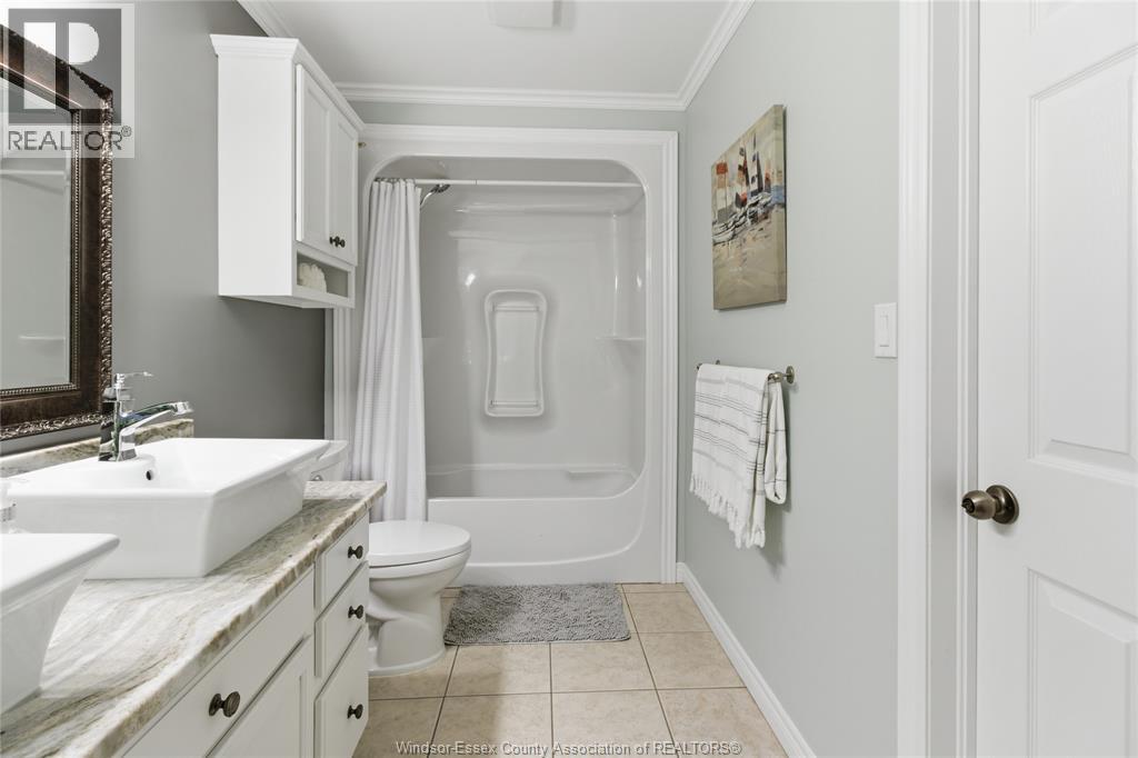 8578 Menard, Windsor, Ontario  N8S 4V4 - Photo 17 - 26011048