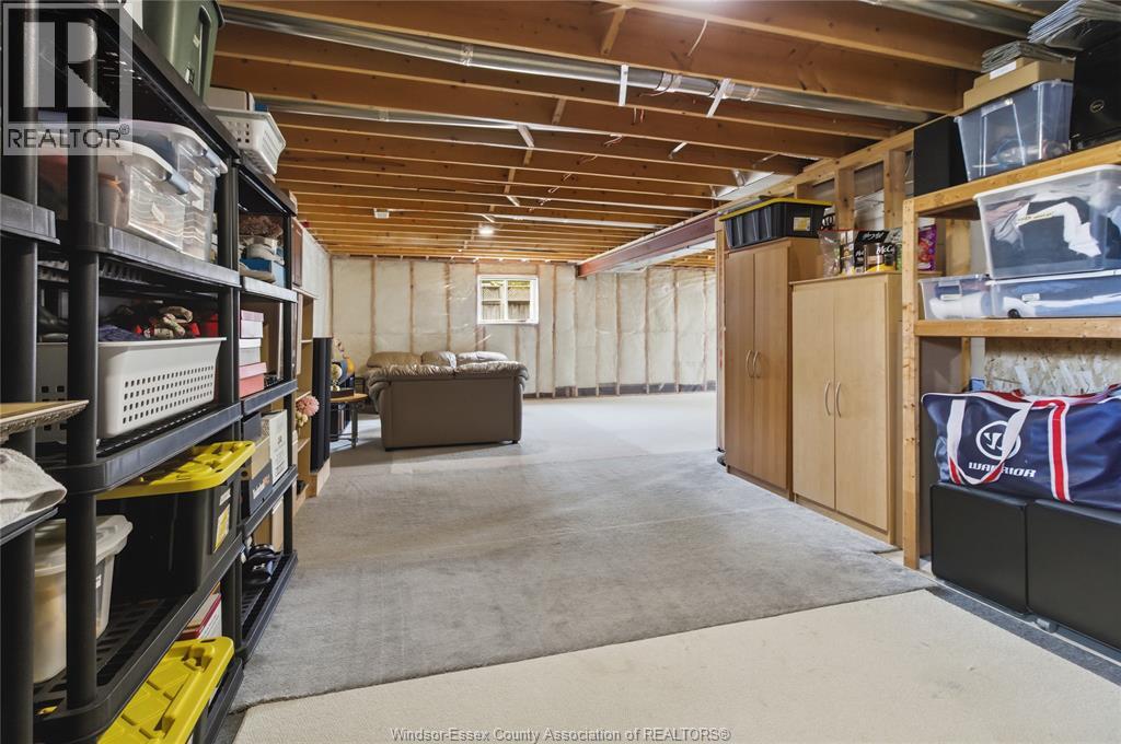 8578 Menard, Windsor, Ontario  N8S 4V4 - Photo 32 - 26011048