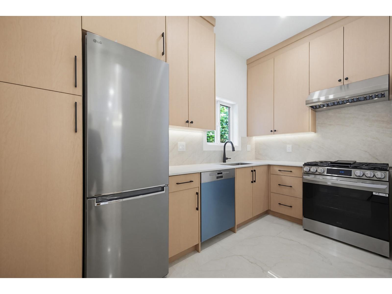 15630 23a Avenue, Surrey, British Columbia  V0V 0V0 - Photo 12 - R3120824