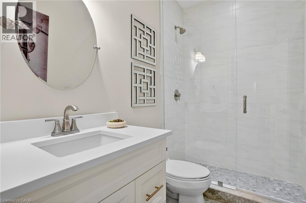 125 Central Drive, Ancaster, Ontario  L9G 2A3 - Photo 34 - 40814273