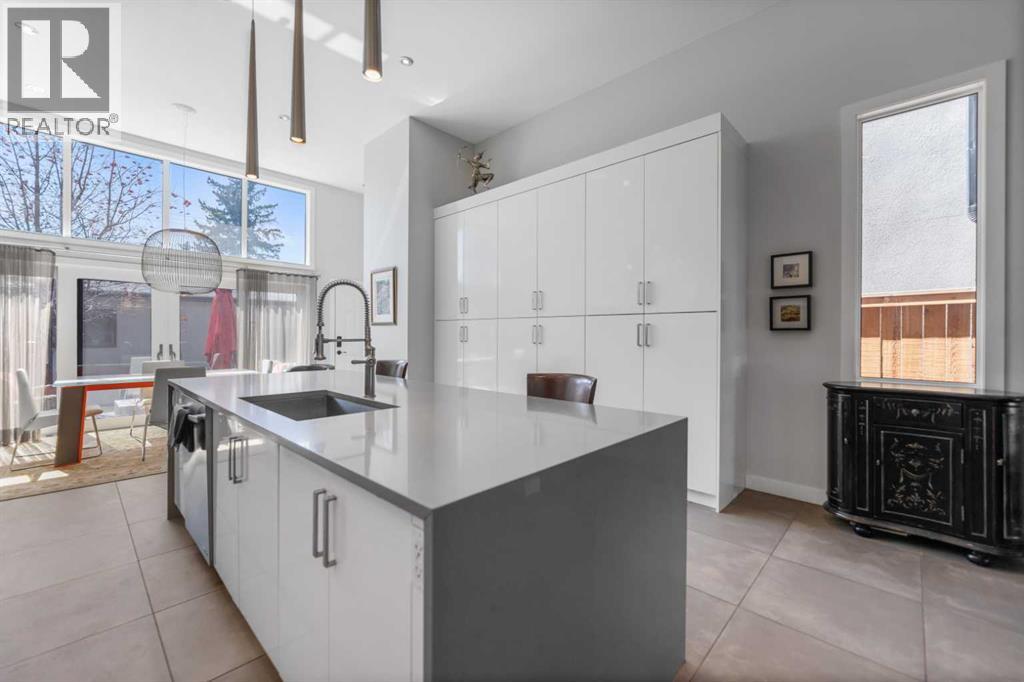 831 22 Avenue NW, Calgary, Alberta  T2M 1P3 - Photo 9 - A2306256